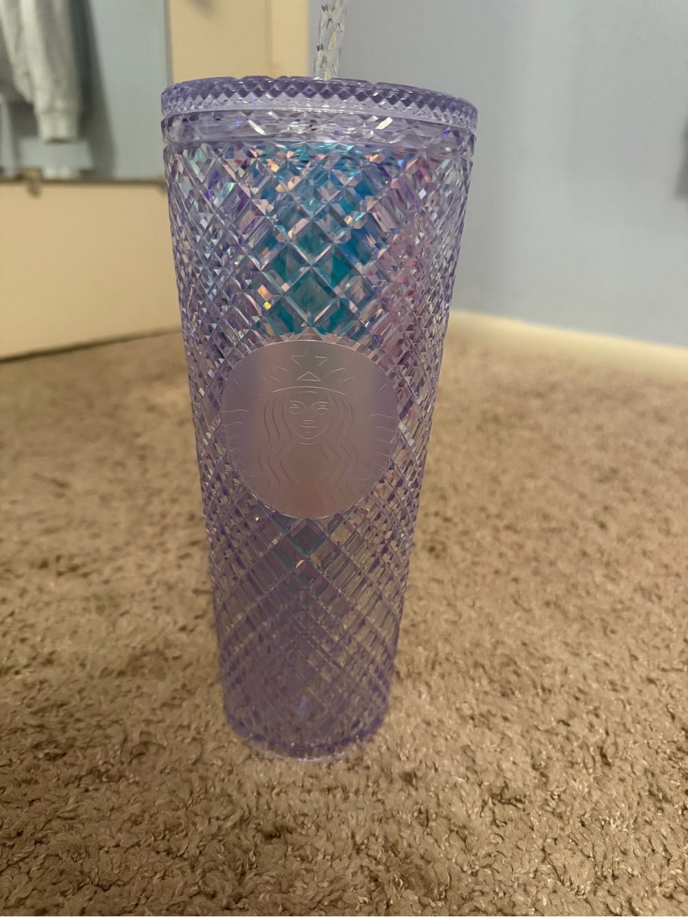 Starbucks Iridescent Lavender Diamond-Pattern Tumbler with Straw